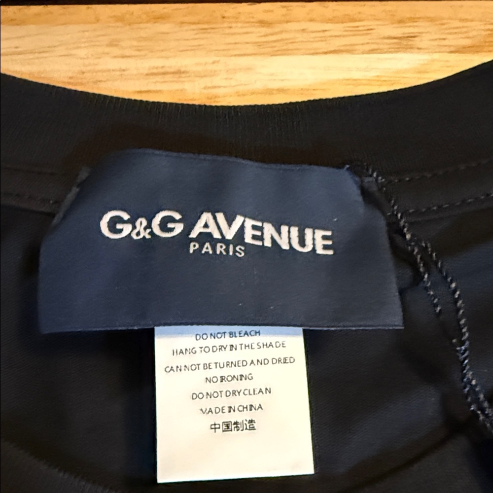 G&G Avenue Black Mens T-Shirt with Colorful Bear Design - Picture 5 of 5